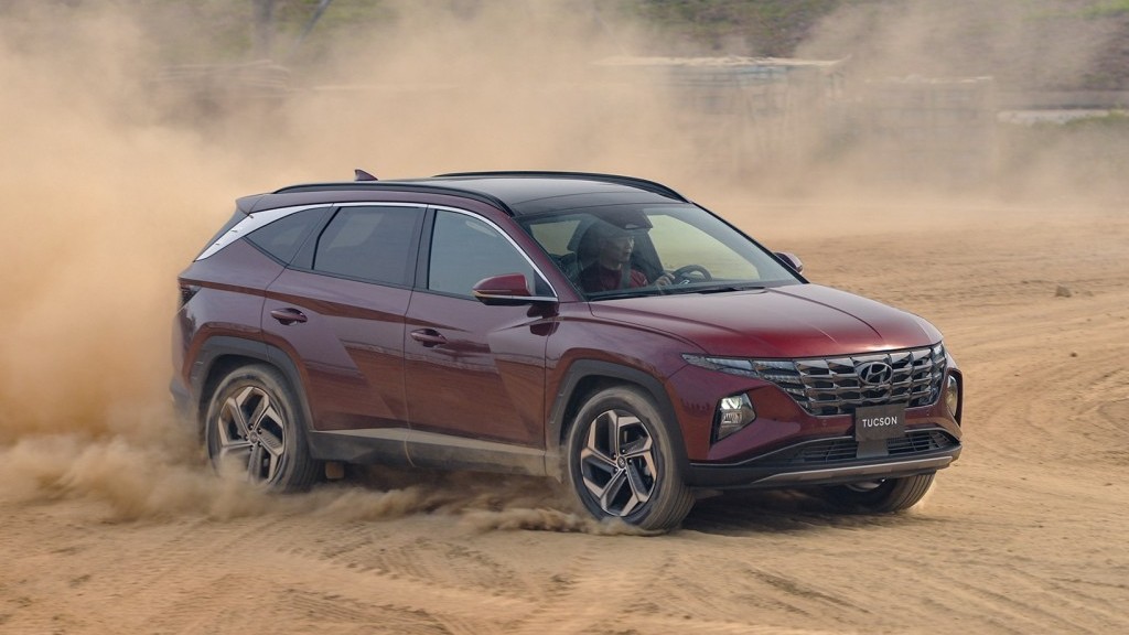 Cận cảnh Hyundai Tucson 2022 ra mắt, giá từ 825 triệu đồng