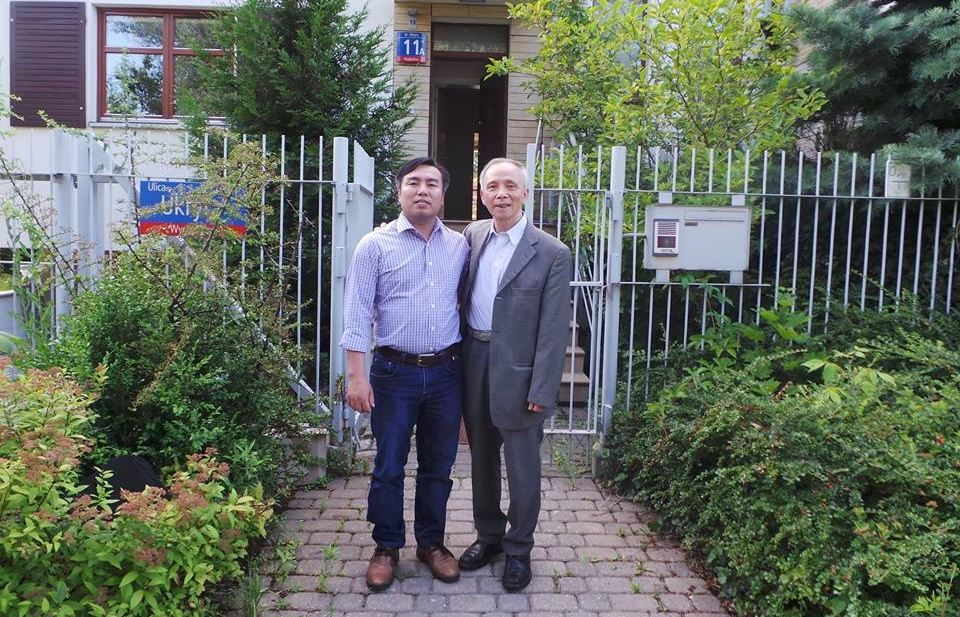 Nhà khoa học “hát thơ” tại Ba Lan