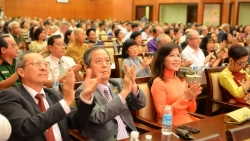 hon 100 tri thuc kieu bao tham du dien dan tri thuc tre viet nam toan cau lan thu ii