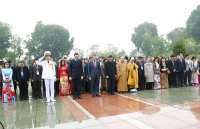 ton vinh chu tich ho chi minh o nuoc ngoai xuat phat tu tinh cam cua nhan dan the gioi doi voi bac