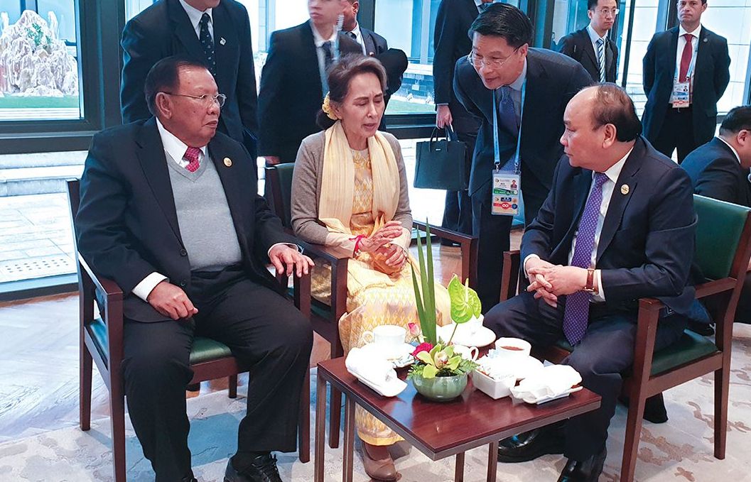 Phiên dịch ngoại giao: Chuyện những “lính đặc nhiệm” chỉ nhận lệnh, không thoái thác