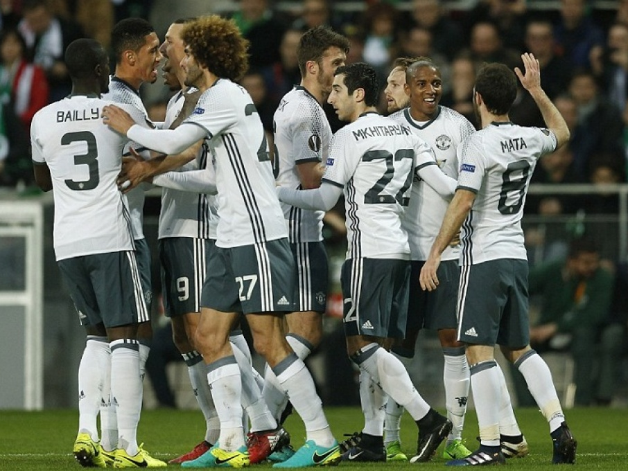 St Etienne 0-1 MU: MU thắng nhưng buồn vì Mkhitaryan