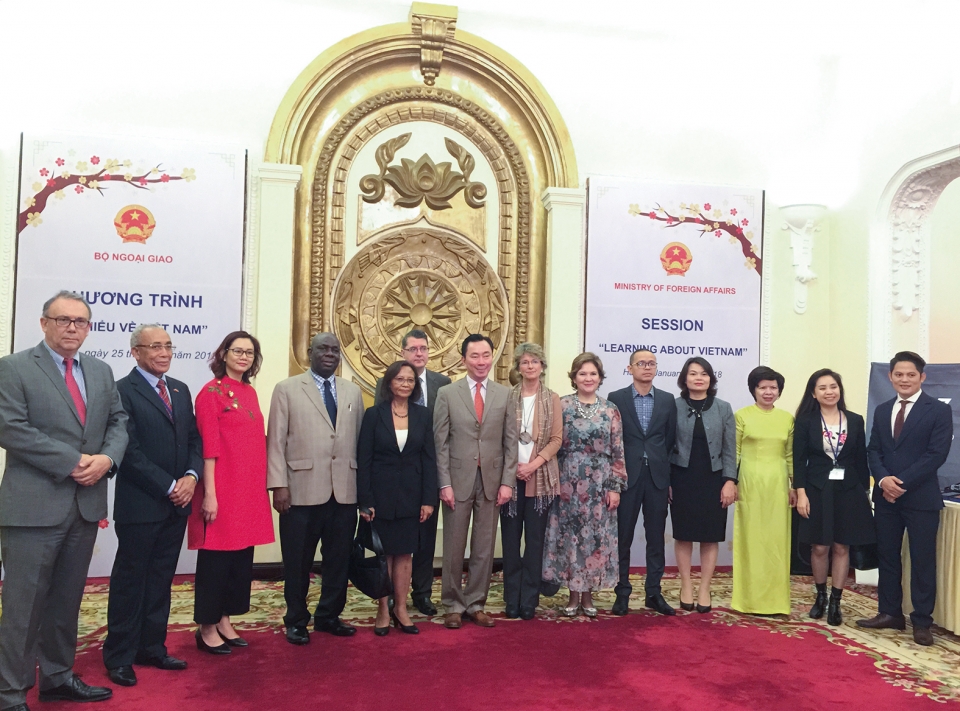 hieu viet nam de them yeu viet nam