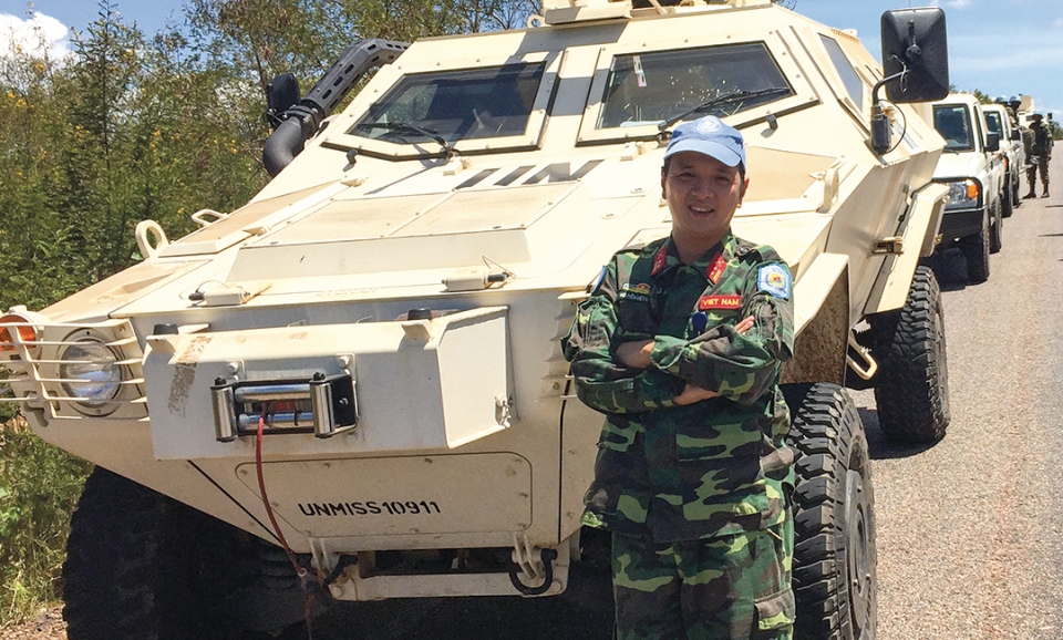 Những người lính cụ Hồ đội mũ nồi xanh nhung nguoi linh cu ho doi mu noi xanh