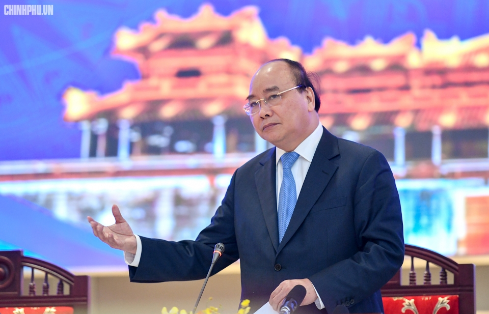 Thủ tướng họp giao ban Hội đồng Vùng kinh tế trọng điểm miền Trung