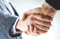 nha van hoa huu ngoc ban ve cac dan toc thuoc dia cu va toan cau hoa