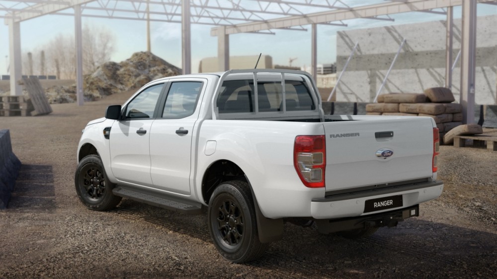 Xe Ford Ranger Tradie 2021 ra mắt tại Autralia, giá từ 40.428 USD