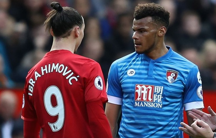 FA chính thức phạt Ibrahimovic, gieo sầu cho MU