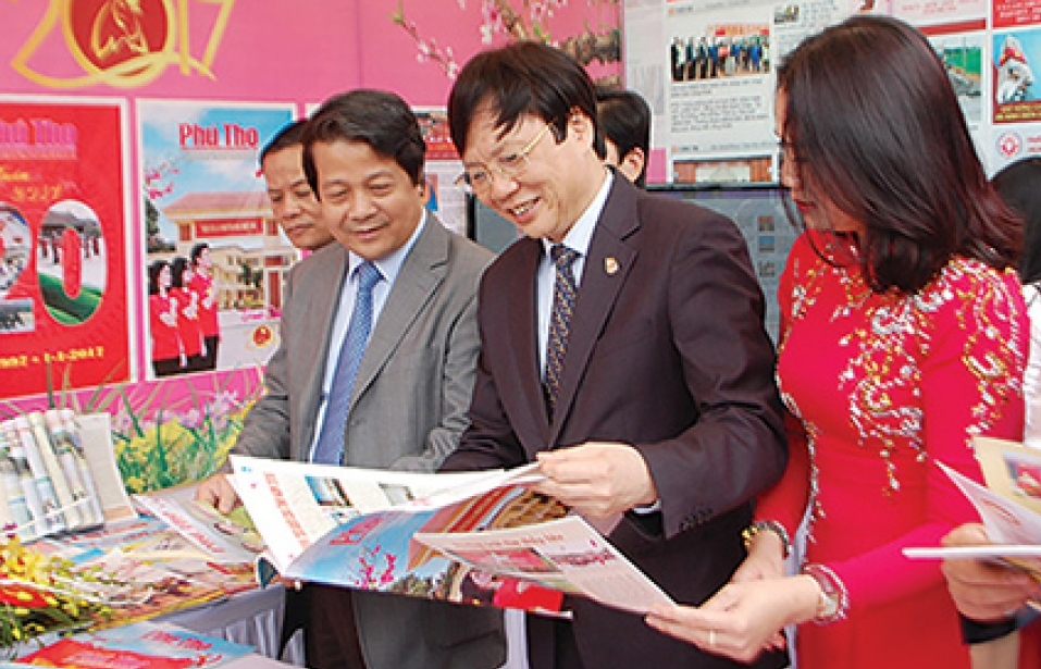 Cuộc ra quân sống động của giới báo chí Việt Nam