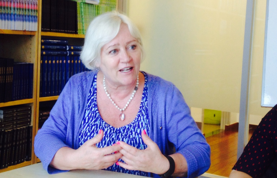 “Bé hạt tiêu” trong mắt bạn Thụy Điển