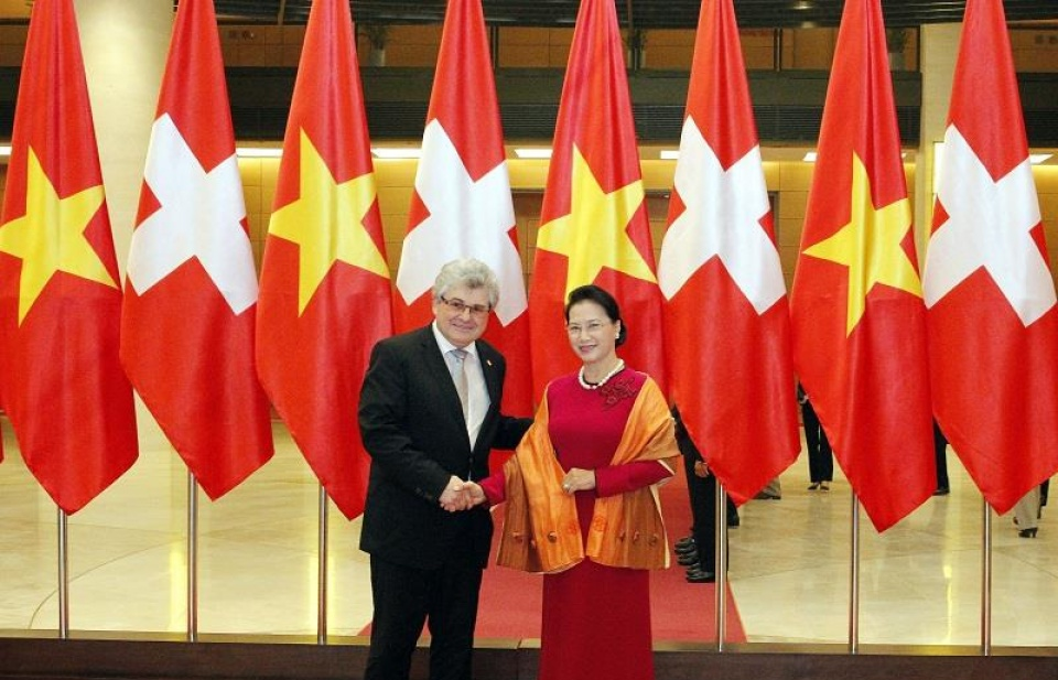 Chủ tịch Quốc hội hội đàm với Chủ tịch Hội đồng Nhà nước Thụy Sĩ