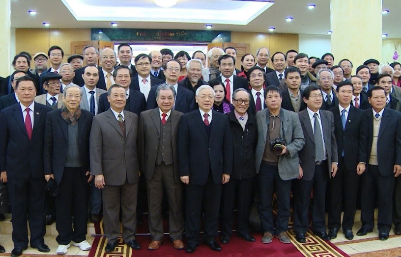 Đất nước là niềm tin cho kiều bào