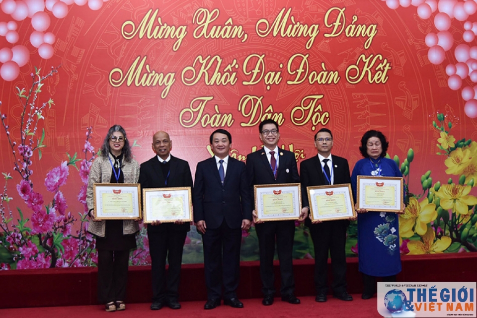 chu quan com ha noi o marseille