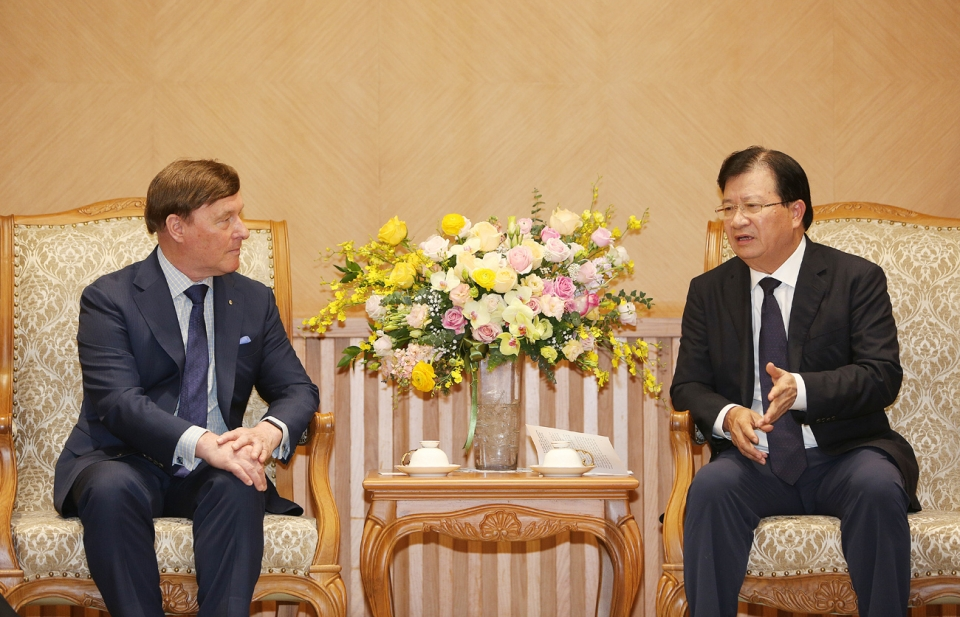 Phó Thủ tướng Trịnh Đình Dũng tiếp Tổng Giám đốc Công ty Macquarie Capital (Australia)