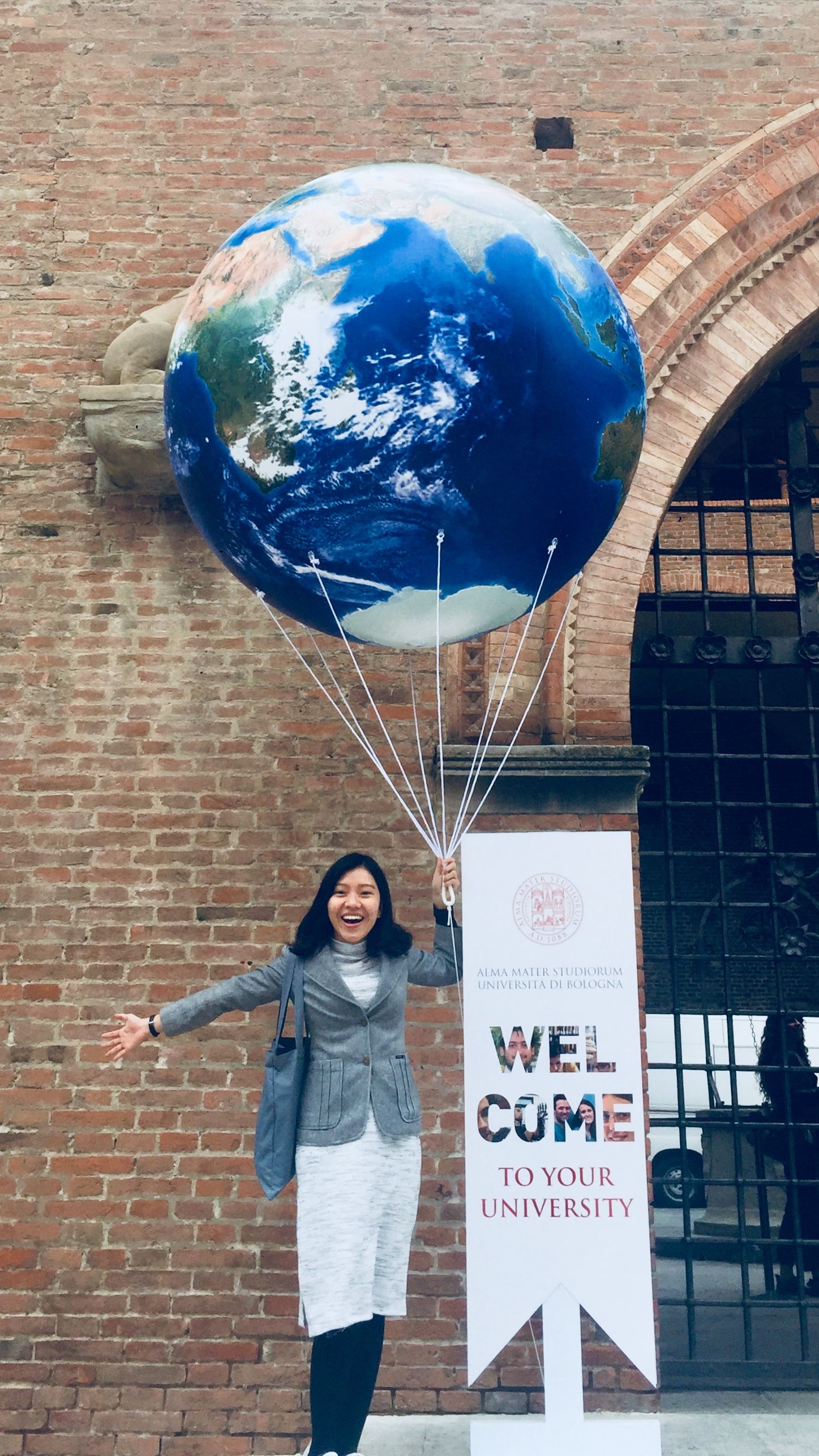 pham thi quynh chi co nu sinh viet o dai hoc bologna