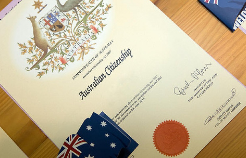 Australia siết chặt quy định nhập cư