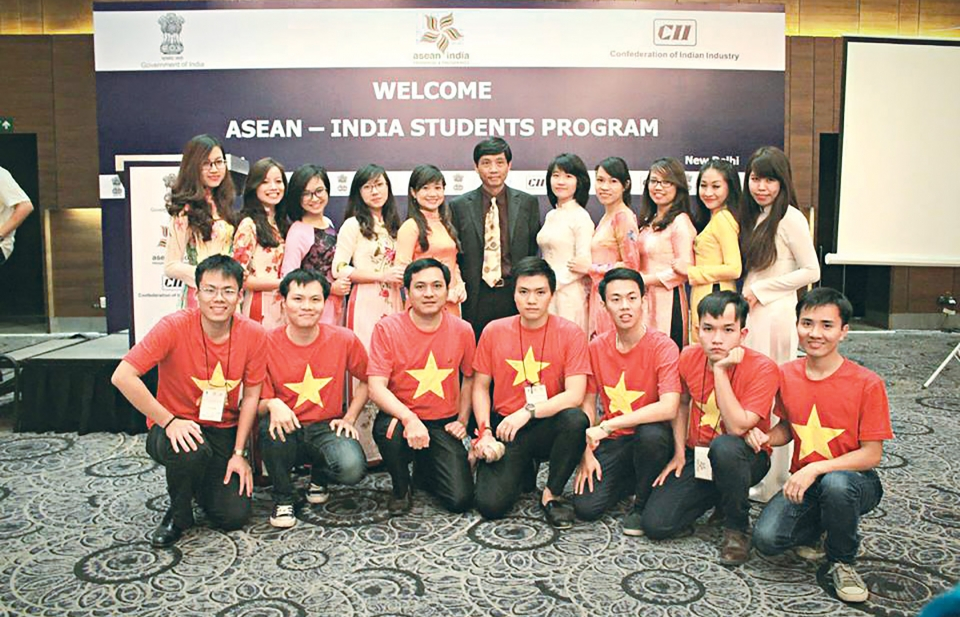 Thanh niên - Lực lượng mạnh của Ngoại giao nhân dân