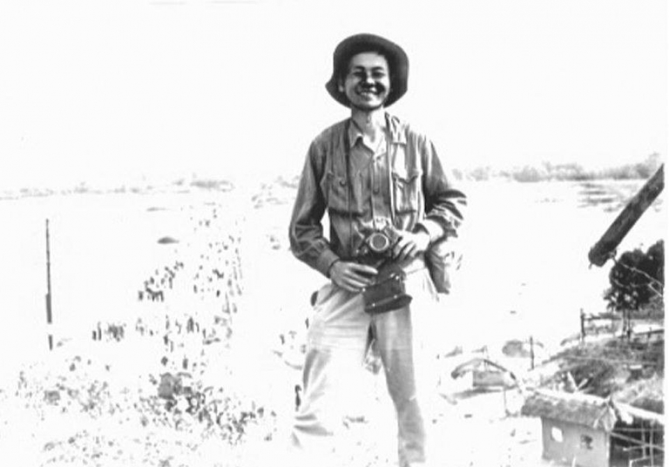 ngay ay vui sao nuoc mat lai trao