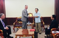 doan cuu chien binh my vva tham va lam viec tai viet nam