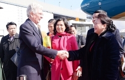 Chủ tịch Quốc hội Nguyễn Thị Kim Ngân bắt đầu thăm làm việc với Nghị viện châu Âu tại Bỉ