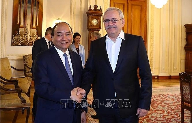 Thủ tướng Nguyễn Xuân Phúc hội kiến Chủ tịch Hạ viện Romania