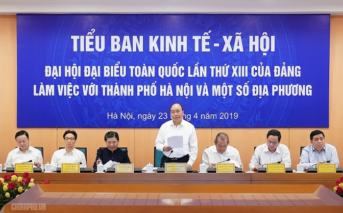 tieu ban kinh te xa hoi dai hoi dang toan quoc lan thu xiii lam viec voi tp ha noi va mot so dia phuong