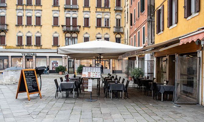 dich covid 19 chau au chao dao vi that nghiep