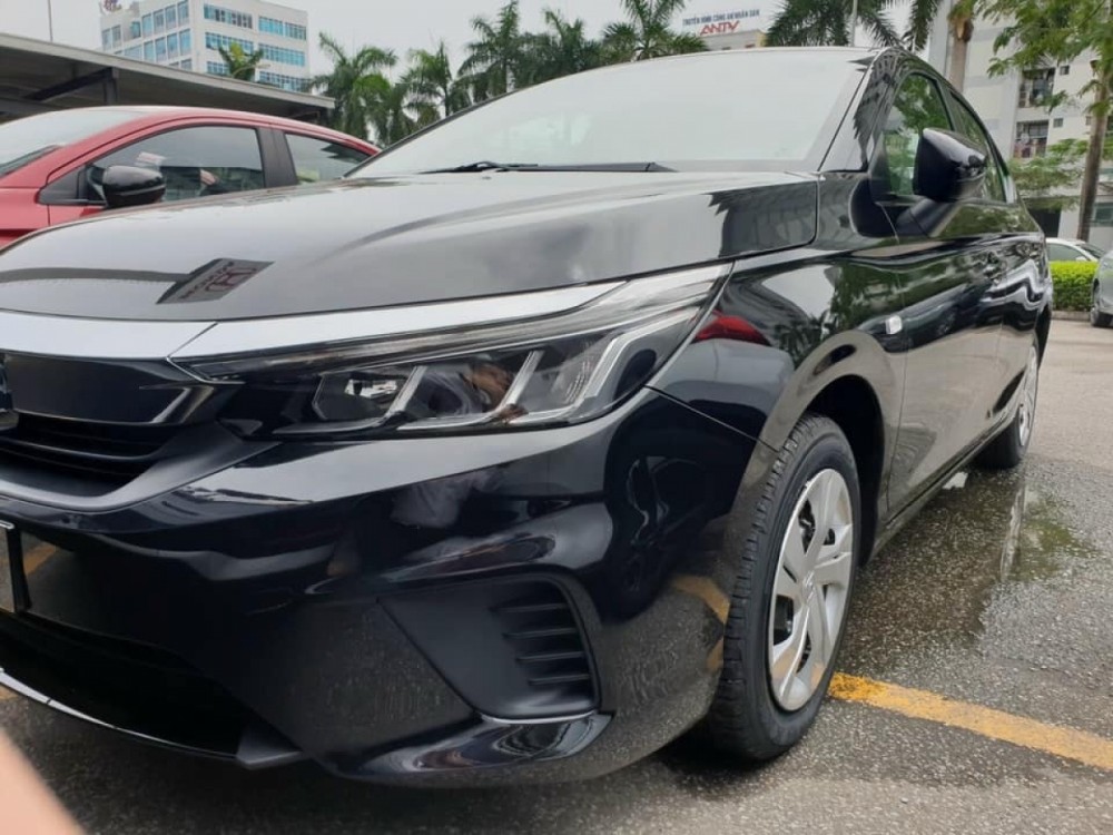 Ngoại hình xe Honda City E vẫn tương đồng như phiên bản G. Ngoại hình xe Honda City E vẫn tương đồng như phiên bản G.