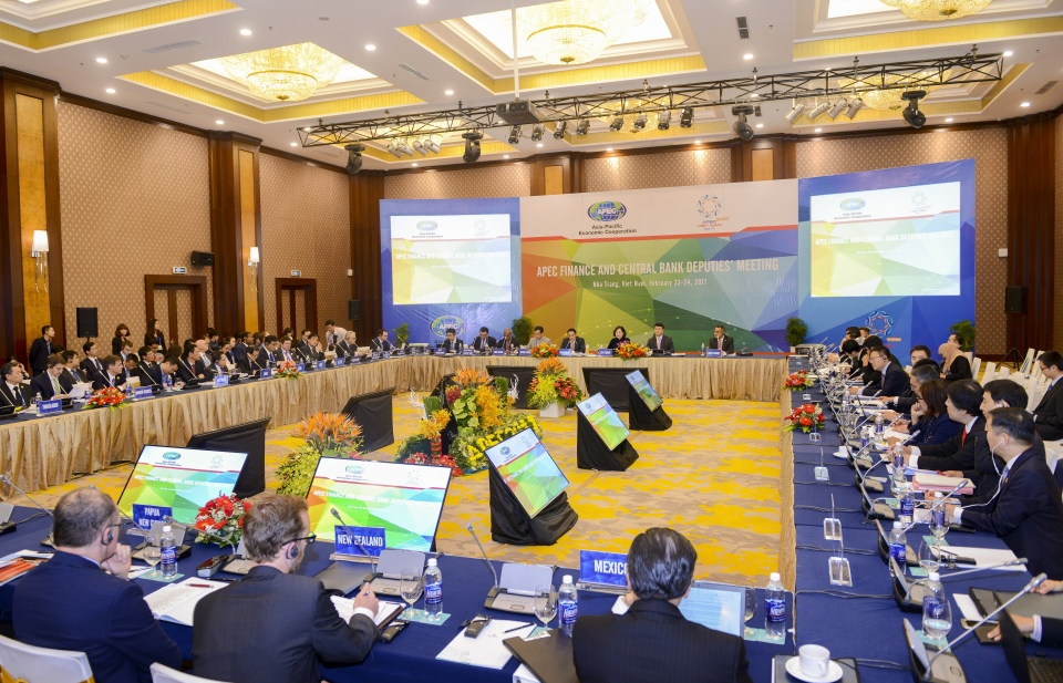 Tháo gỡ những “nút thắt tài chính” chung