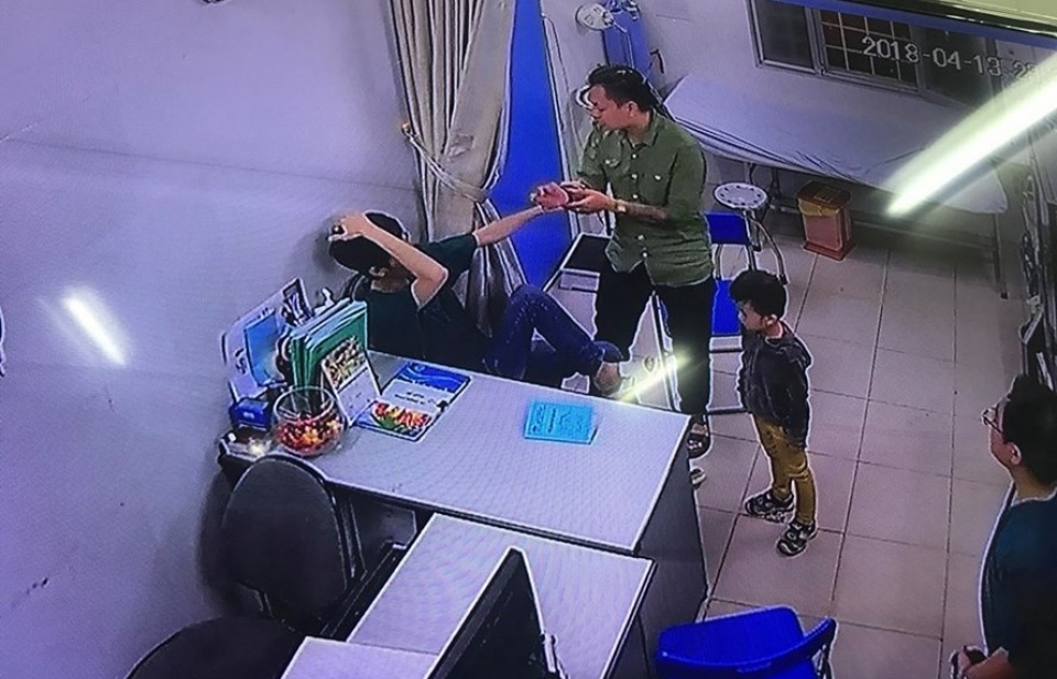 Khi niềm tin bị mai một