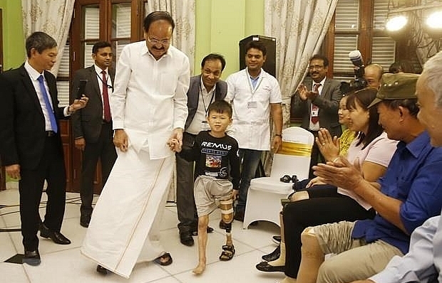 Phó Tổng thống Ấn Độ dự khai trương Trại lắp chân tay giả Jaipur Foot