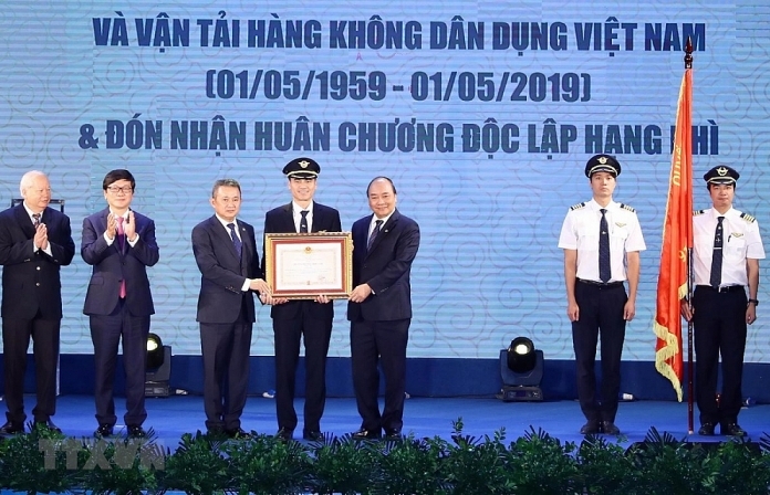 Thủ tướng Nguyễn Xuân Phúc dự Lễ kỷ niệm 60 năm thành lập Đoàn bay 919