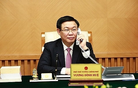Phó Thủ tướng Vương Đình Huệ điện đàm với Bộ trưởng Tài chính Hoa Kỳ