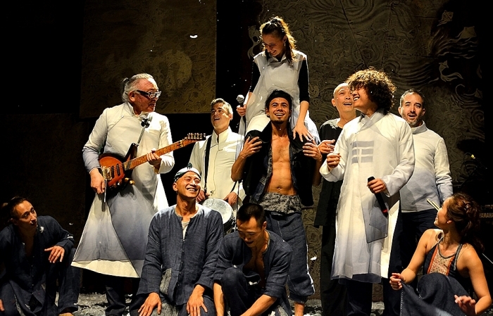 Nghệ sĩ Jazz Nguyên Lê: Miệt mài đi tìm nhân dạng Việt