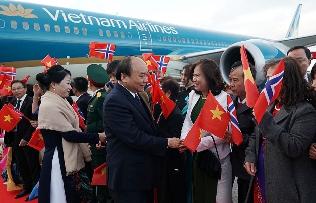 Thủ tướng Nguyễn Xuân Phúc tới Oslo, bắt đầu thăm chính thức Na Uy