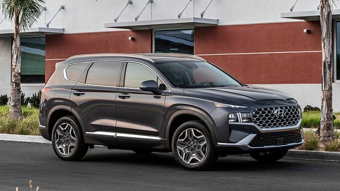 Hyundai Santa Fe 2021 bản dành riêng cho ngân hàng 'sẵn sàng' lăn bánh tại Việt Nam