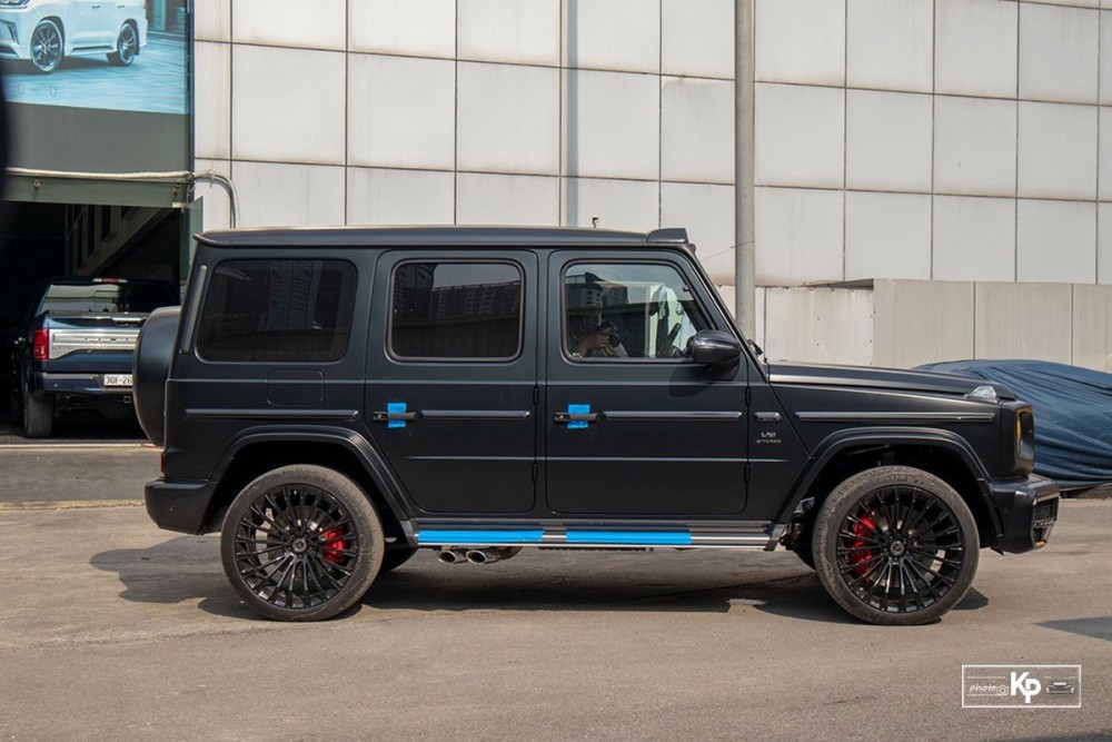 Hàng lạ về Việt Nam: Mercedes-AMG G63 ngầu hơn với bản độ Hofele