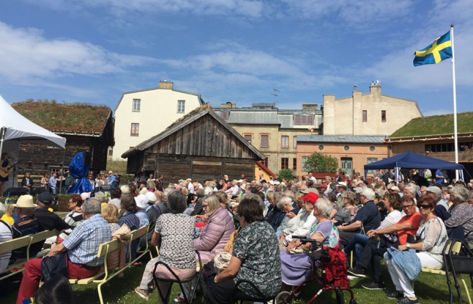 Vì sao người Thụy Điển “hững hờ” với Quốc khánh