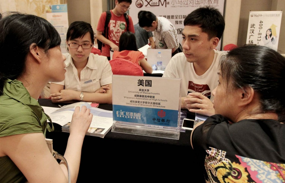 “Quay lưng” với bằng MBA Mỹ