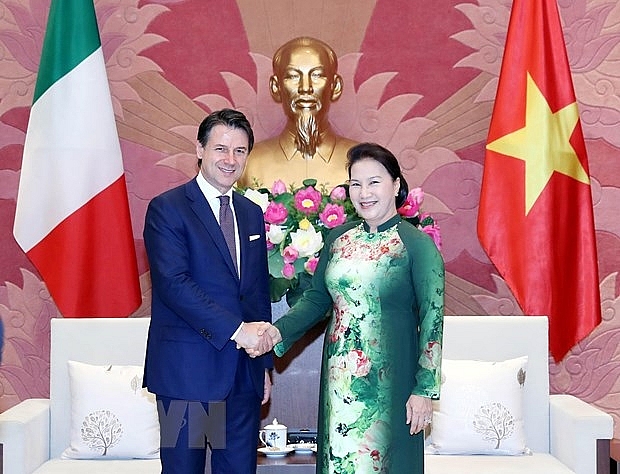 Chủ tịch Quốc hội Nguyễn Thị Kim Ngân hội kiến Thủ tướng Italy chu tich quoc hoi nguyen thi kim ngan hoi kien thu tuong italy