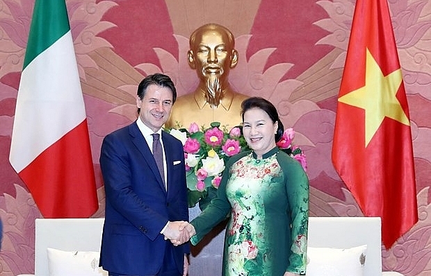 Chủ tịch Quốc hội Nguyễn Thị Kim Ngân hội kiến Thủ tướng Italy