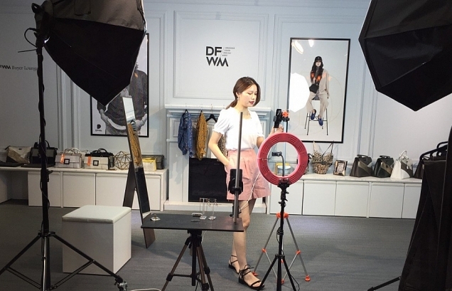 Hàn Quốc nở rộ bán hàng “livestream”