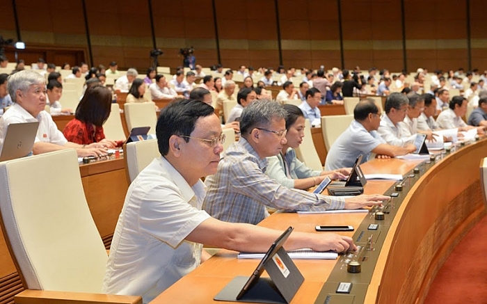 Quốc hội thông qua quy định "đã uống rượu bia thì không lái xe" quoc hoi thong qua quy dinh da uong ruou bia thi khong lai xe