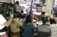 ong obama toi biet vo minh se la me cua nhung dua con phi thuong