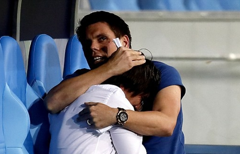 Trợ lý HLV Croatia bị đuổi về nước vì phát ngôn ảnh hưởng chính trị