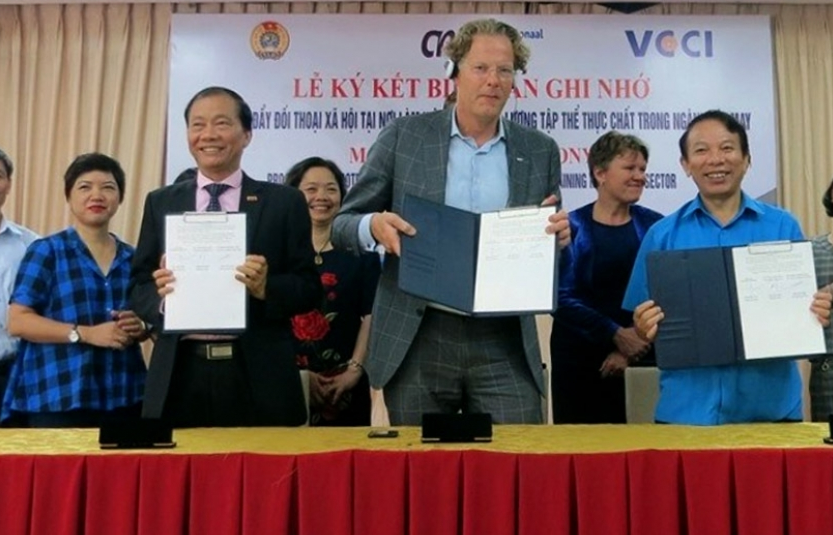 Thúc đẩy đối thoại xã hội và thương lượng tập thể thực chất ngành dệt may