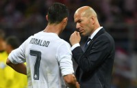 hai cuoc dien thoai va dieu kien de zidane tro lai real madrid