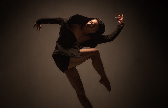 Biên đạo múa Trần Tiến Huy: Đam mê luôn đồng hành với hy sinh!