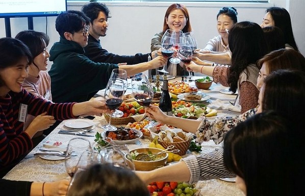 Hàn Quốc thịnh hành văn hóa “salon”