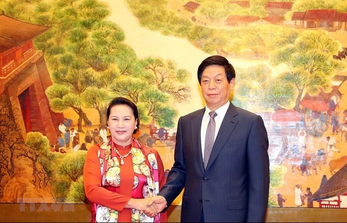 Chủ tịch Quốc hội Nguyễn Thị Kim Ngân hội đàm với Chủ tịch Nhân đại Trung Quốc